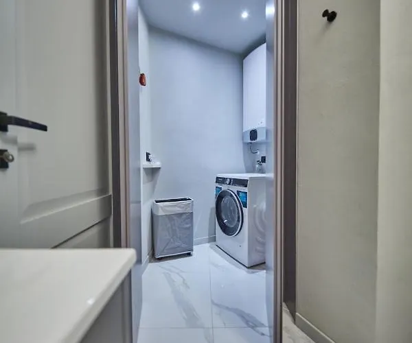 Luxury - Centre Apartment